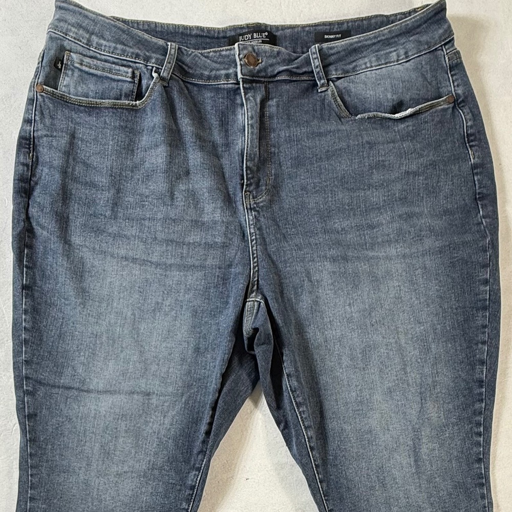 Judy Blue Jeans 24W Skinny Fit Distressed Frayed Hem Blue‎ Denim Womens 40x27